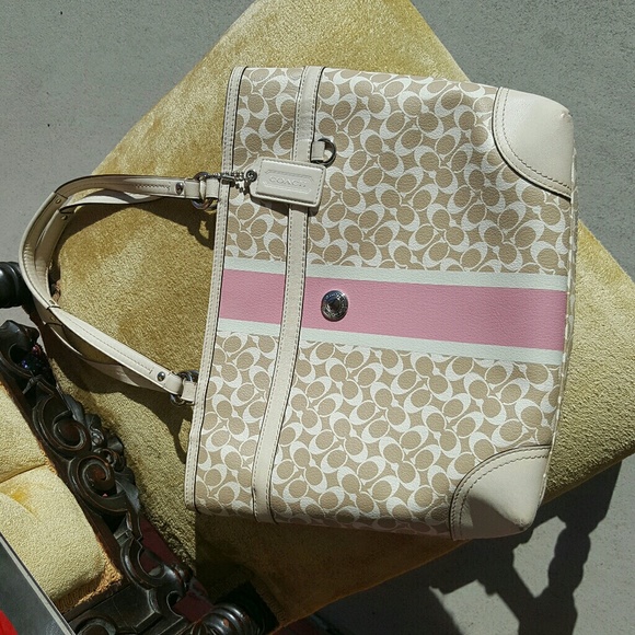 Coach Purse - Picture 1 of 6